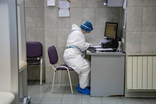 U Srbiji 7.999 novozaraženih, preminulo još 48 osoba