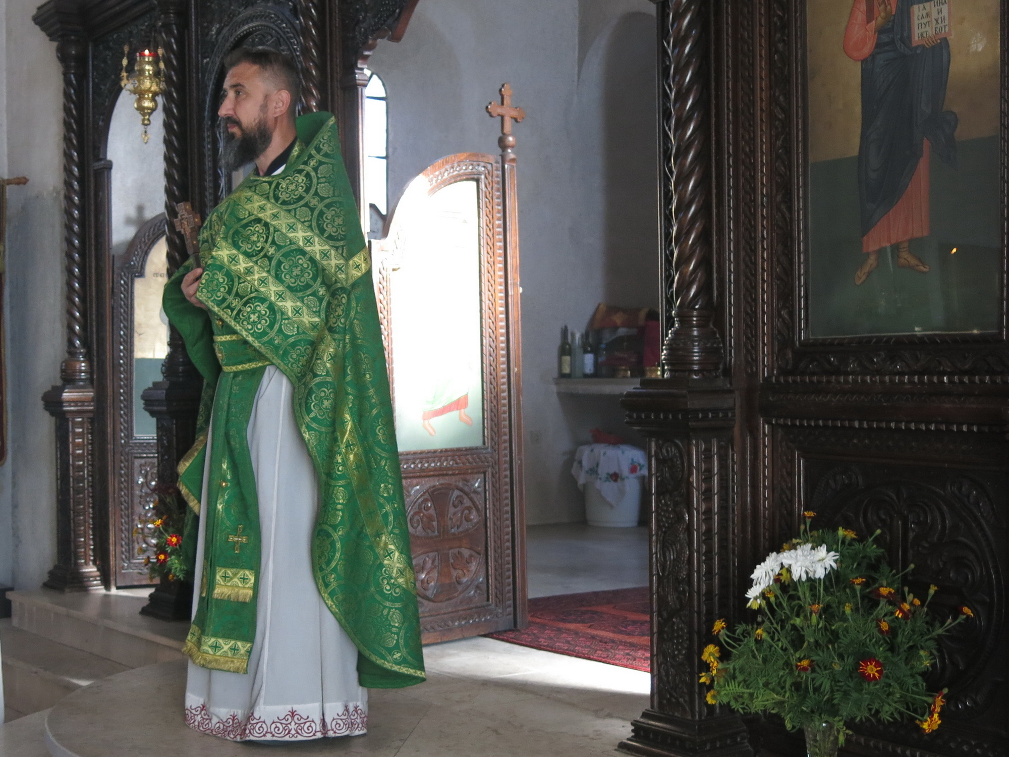 MCP: Služena liturgija povodom 40 dana od smrti mitropolita Amfilohija