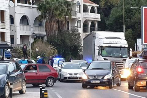 SNP Herceg Novi o incidentu u Igalu: Kakav primjer daje službenik policije koji napada građane
