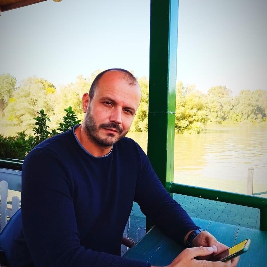 Damjanović: Premijer Krivokapić se zahvalio NATO-u za pomoć tokom korone, a oni nam ništa nijesu ni poklonili!