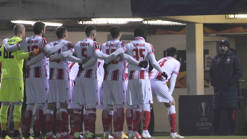 Spektakl: Zvezda ide na Milan