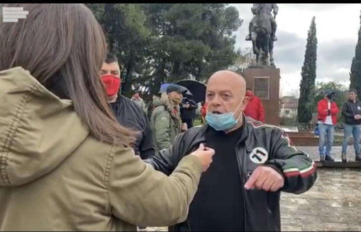 Opasne poruke: Šukrija poziva na rat za odbranu svetinja, nadležni ćute! (VIDEO)