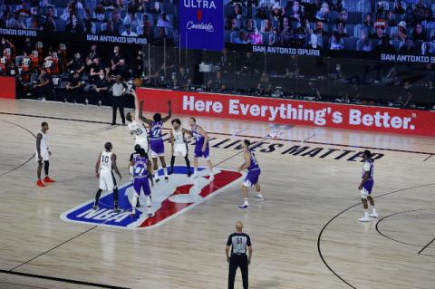 NBA: Maske obavezne i za trenere