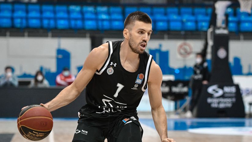 Gordić na meti Mornara iz Bara