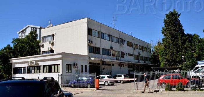 Dvije osobe uhapšene u Baru zbog nedozvoljenog držanja oružja i eksplozivnih materija