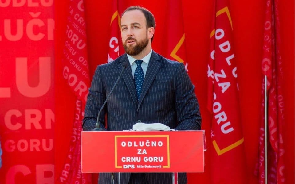 Javio se i Nikolić: DPS napada Krivokapića, a sami su promijenili toliko ideologija da više ne znamo ni šta su bili i šta su danas