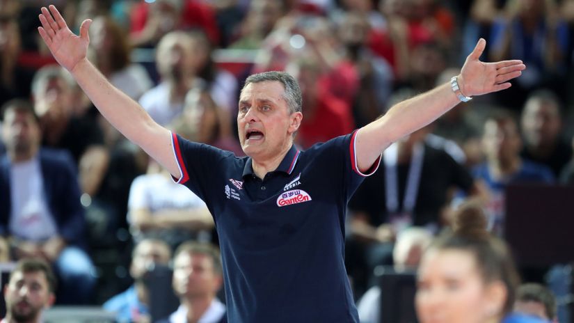 Terzić produžio ugovor sa Fenerbahčeom do 2024