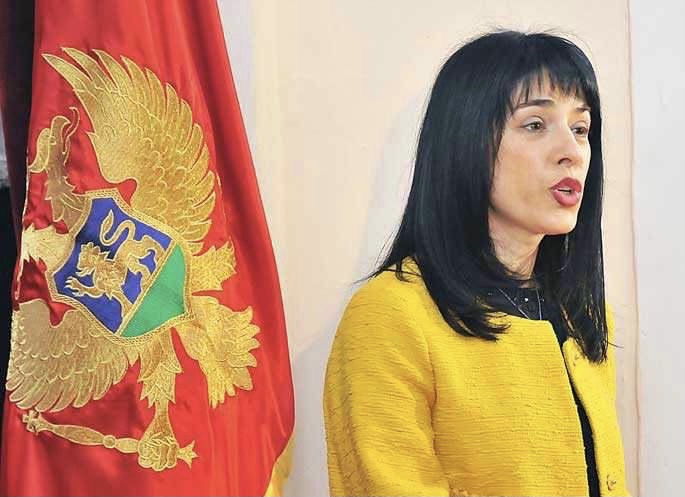 BORBA saznaje: Kreće čistka DPS direktora škola, prva na tapetu Zoja Bojanić Lalović!