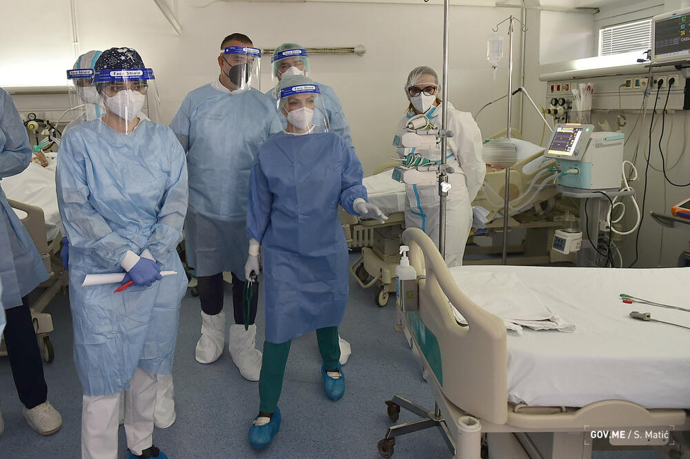 Borovinić Bojović: Ljekari i medicinsko osoblje pokazuju humanost koja nema granice