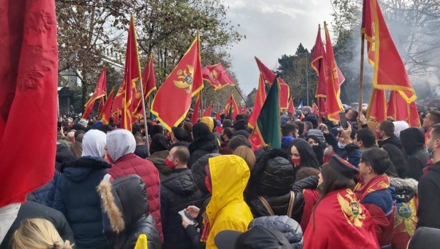Sramno ponašanje policije i tužilaštva: Vladike, poslanike i sveštenike hapsili, a „komite“, Duška i ekipu ne smiju!