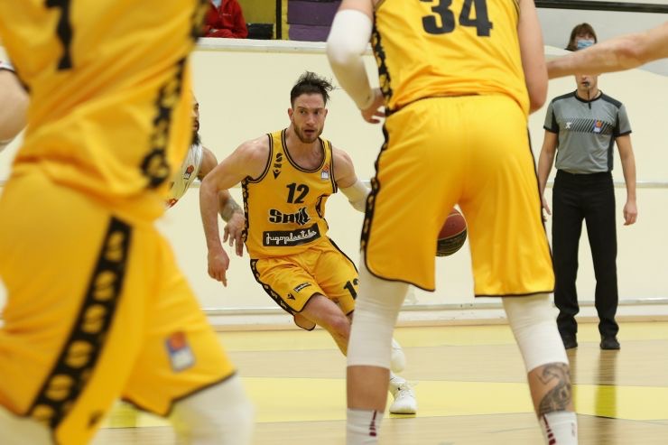 Split trojkom sa devet metara srušio Budućnost!