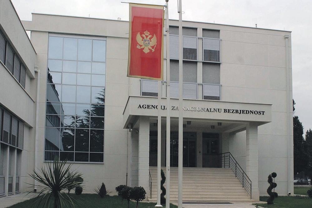 Grupa mještana Lješkopolja: Direktor ANB-a da smijeni sa funkcije u službi Sretena Asanovića, aktivistu DPS-a, jer nijesmo glasali da se takvi unapređuju!