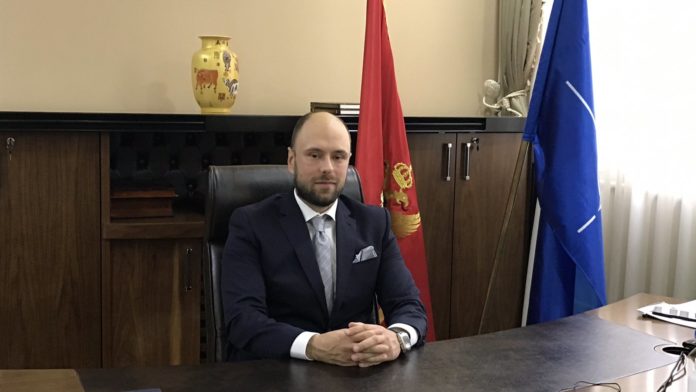 Radulović najavljuje bolje odnose sa Srbijom, a neće da poništi Milovu odluku o protjerivanju srpskog ambasadora