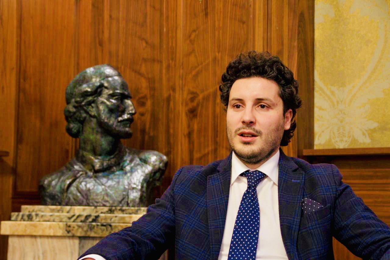 Abazović: Ažuriraćemo listu osoba povezanih sa kriminalom kojima treba zabraniti ulazak u Crnu Goru
