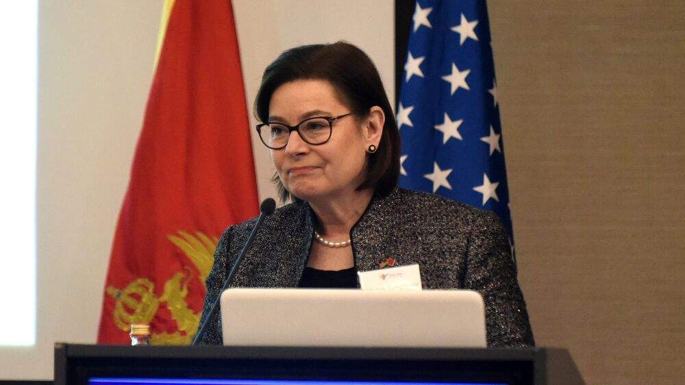 Rajzing Rajnke: Ne treba da postoji sumnja u snagu američkih institucija