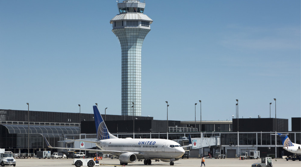 Tri mjeseca živio na aerodromu zbog straha od korone