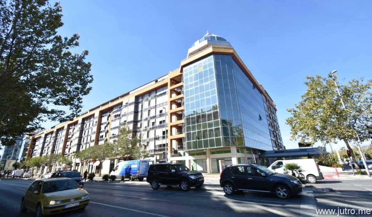 Dali stanove, sad ih i popravljaju