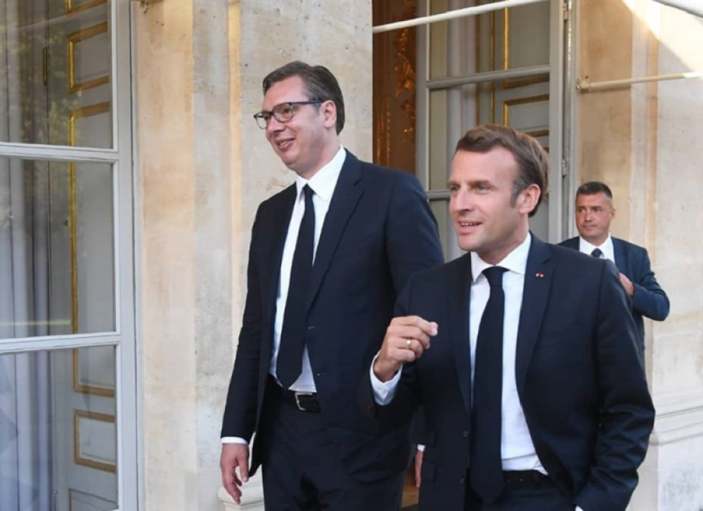 Vučić putuje u Pariz na sastanak s Makronom