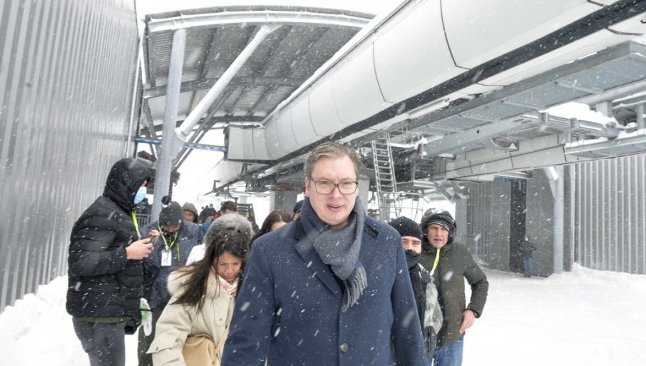 Vučić: Malo ću da sačekam sa vakcinom, a svejedno mi je koju ću primiti