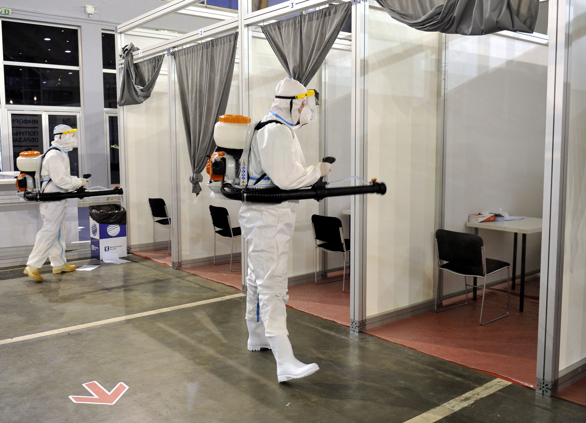 Vakcinacija na oko 40 punktova, Sputnjiku zeleno svijetlo: Da li je Crna Gora spremna za imunizaciju?