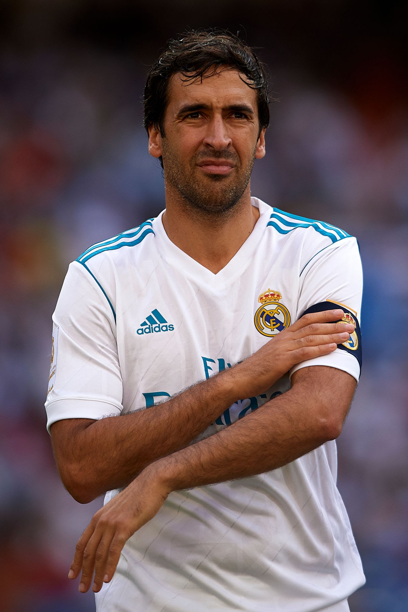 Legenda mijenja legendu na klupi Reala: Raul nasleđuje Zidana?