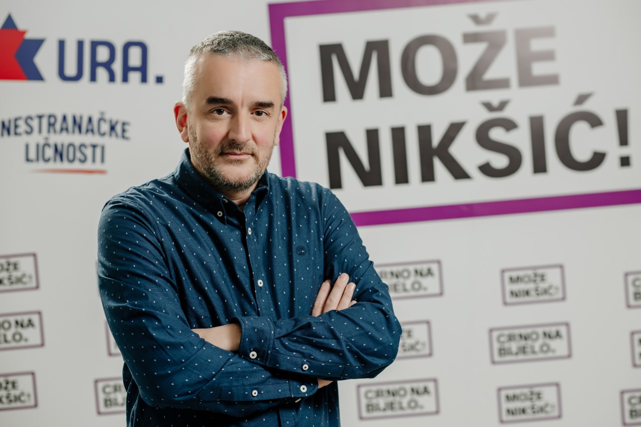 Crno na bijelo: Skrnavljenje džamije vandalski čin, gotovo da je jasno ko stoji iza njega