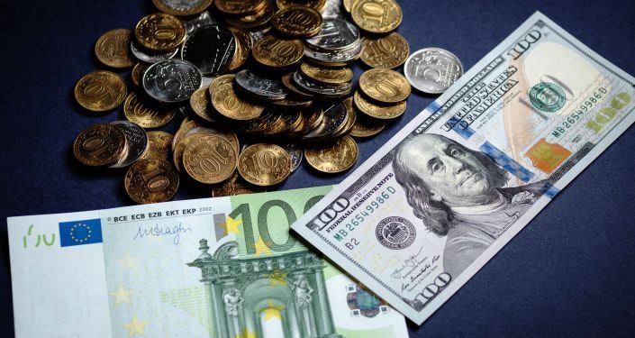 Dobio otkaz, otpremninu mu isplatili u više od 91.000 novčića zamazanih motornim uljem