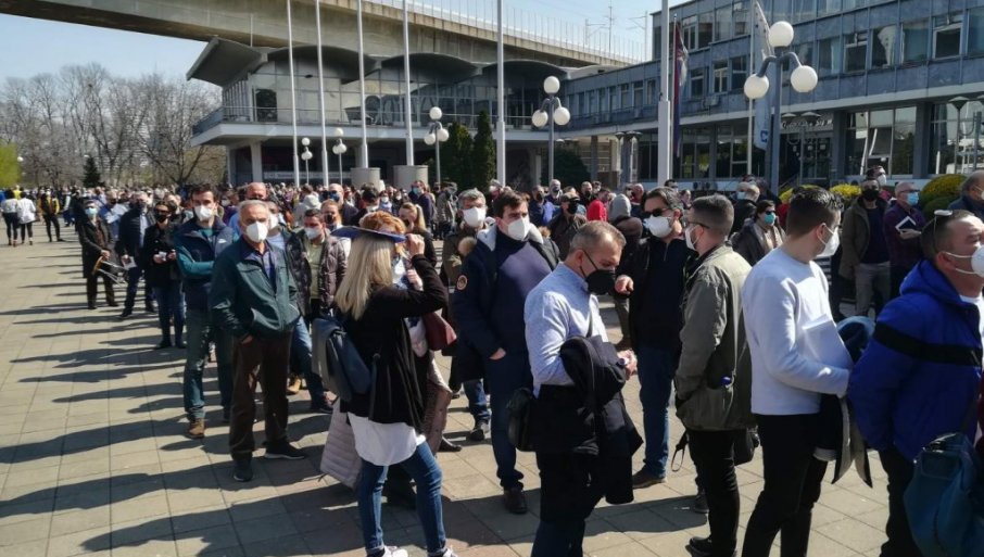 Hrvati hvale Srbiju: Hiljade ljudi slilo se u Beograd na vakcinaciju, ono što bi trebalo da obave u svojoj državi