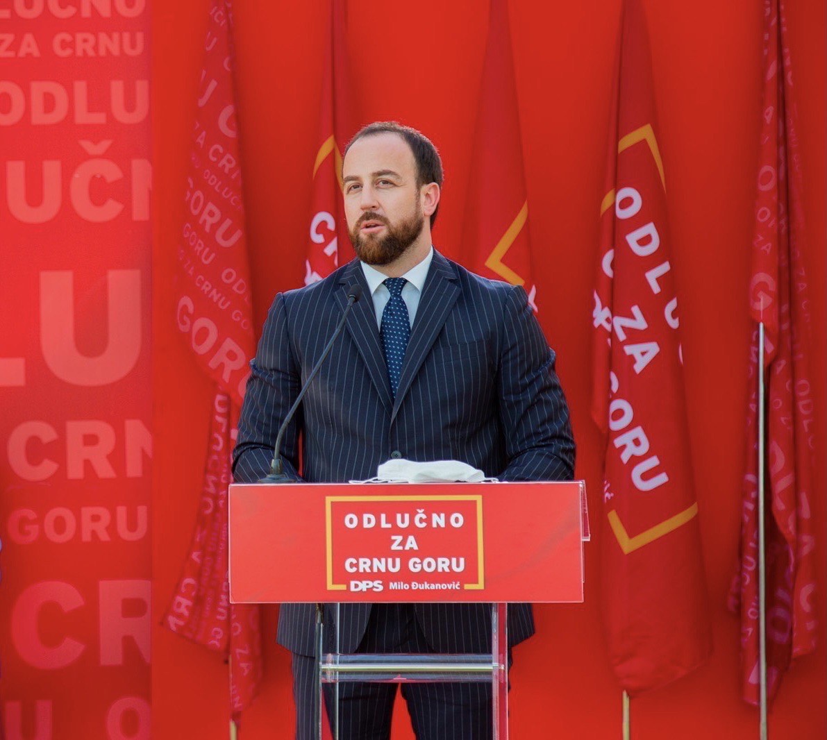 Nikolić: Leposavić potvrdio da Krivokapićeva vlada ne priznaje genocid u Srebrenici