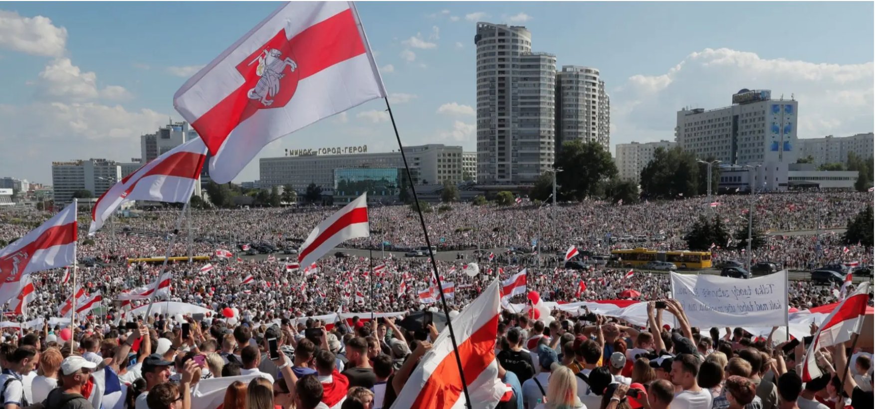 Osuđeno više od 400 osoba zbog učešća na protestima u Bjelorusiji