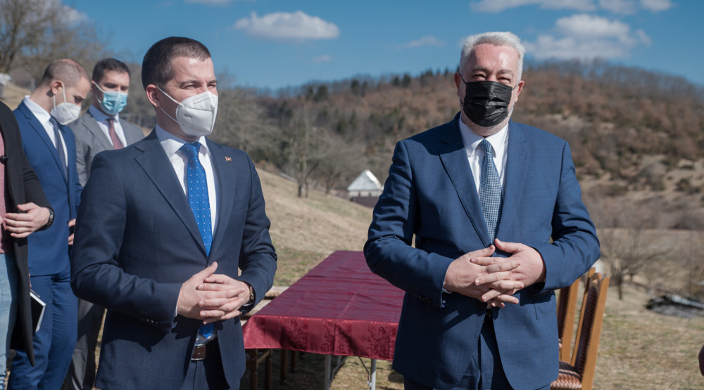 Krivokapić i Bečić sa prestavniicma stočara: Najveći izazov uvoznički lobiji, zaštiti domaću proizvodnju i jačati poljoprivredu