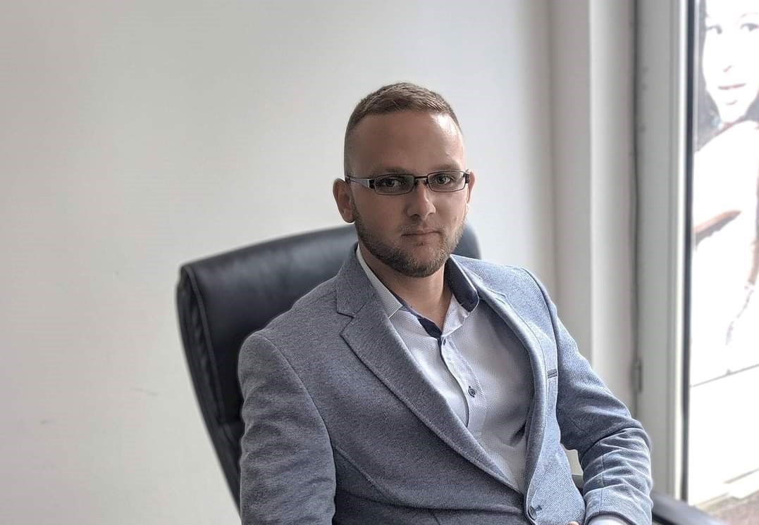 Rakočević poziva na mir: Ne nasjedajte na provokacije poraženih 30. avgusta