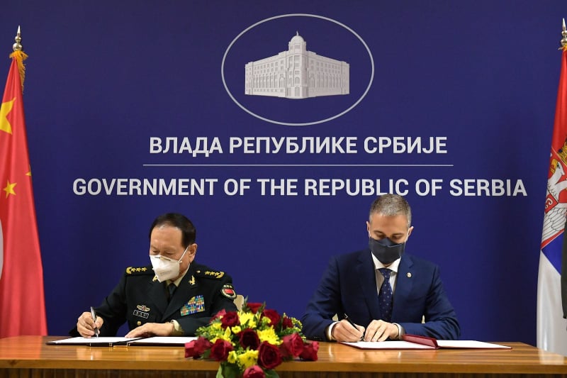 Stefanović: Kina šalje vakcine za pripadnike Vojske Srbije