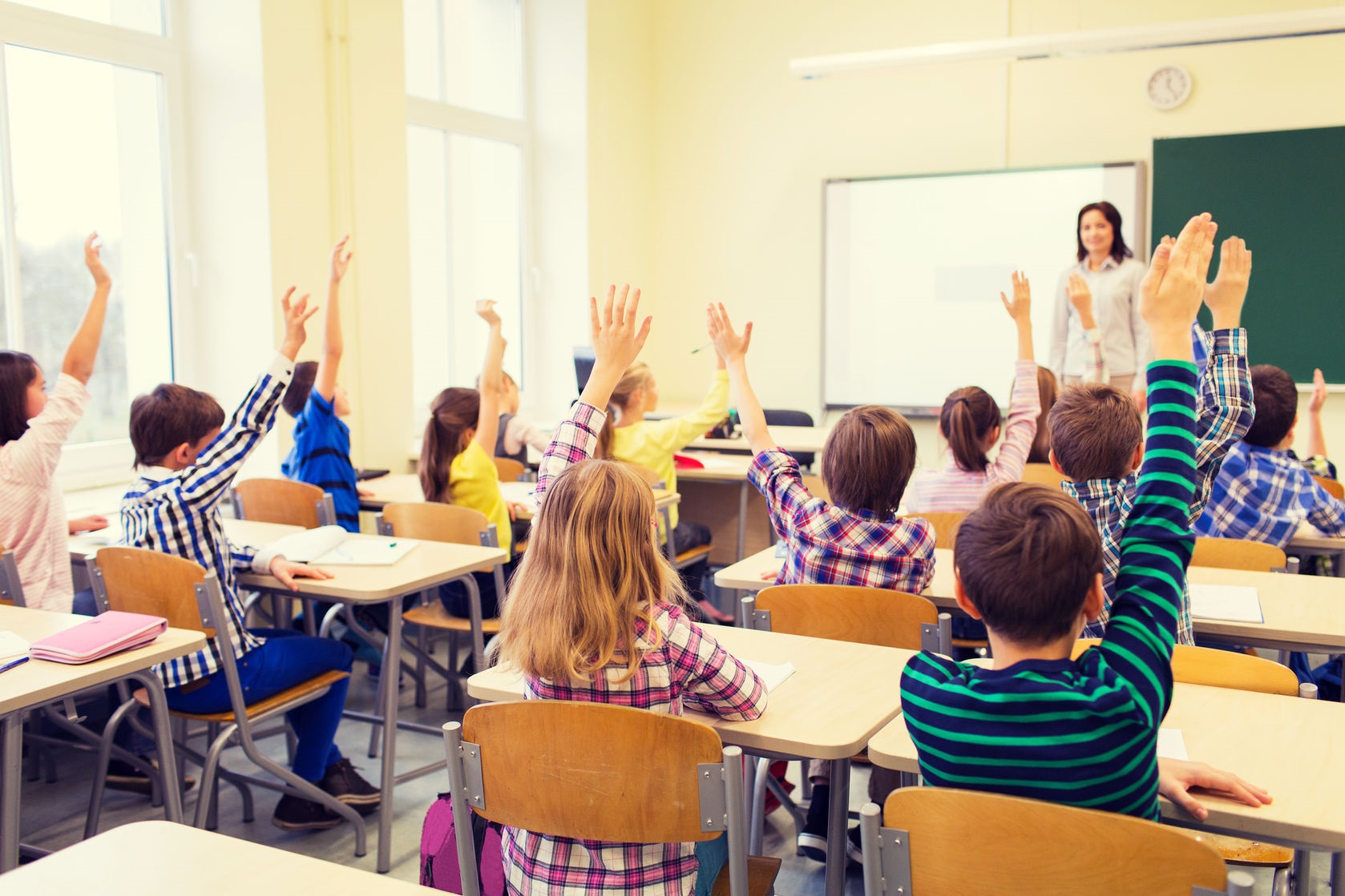 U ponedjeljak u 11 opština počinju da rade škole