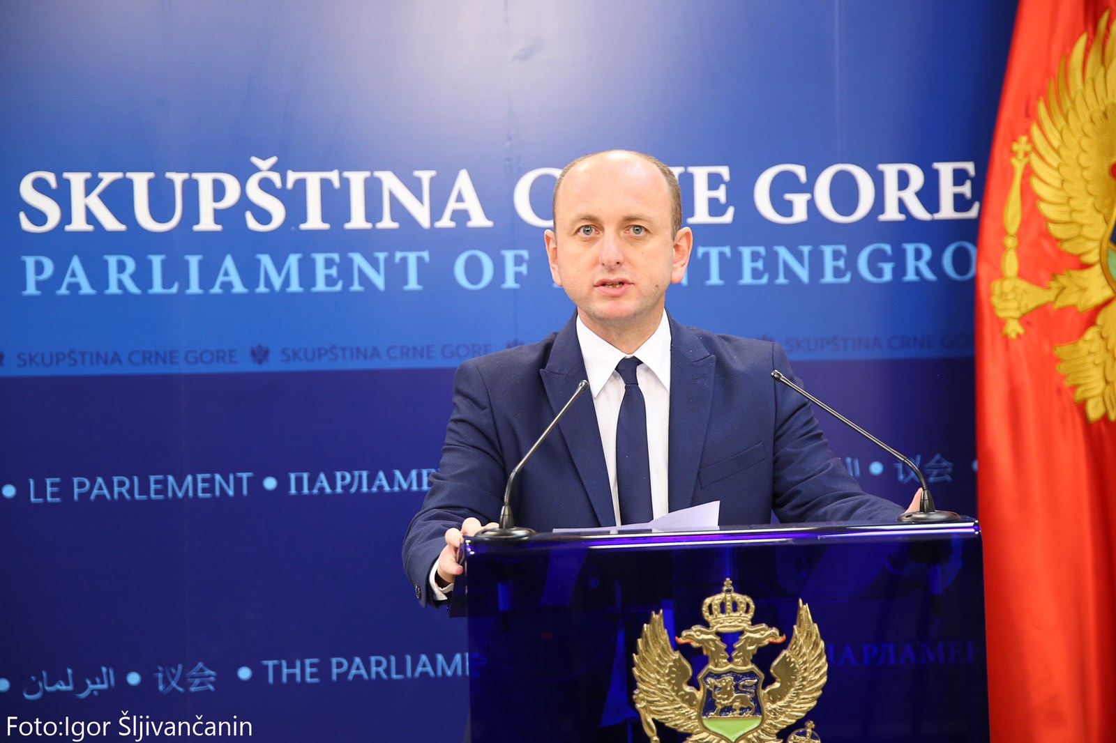 Knežević: Milo nije Crnogorac, on je veleizdajnik!