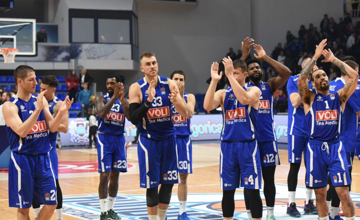 Budućnost grabi ka plej-ofu, pala i Cibona u Zagrebu