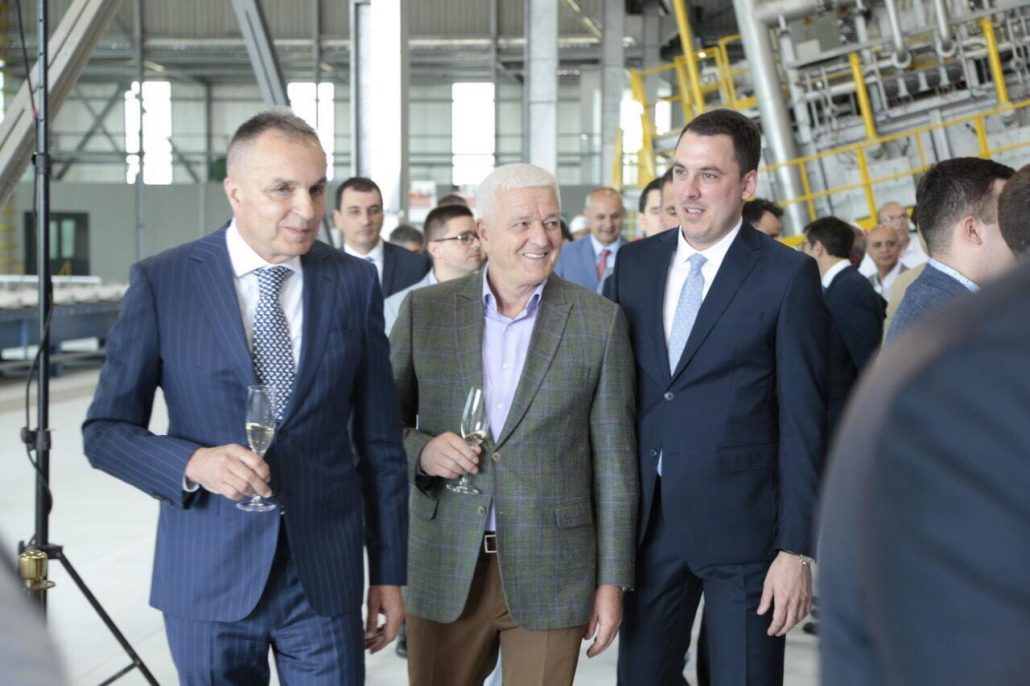„Uniprom“ sam vagao i punio: „Montekargo“ bez centa prevozio milione tona Pejovićeve rude?