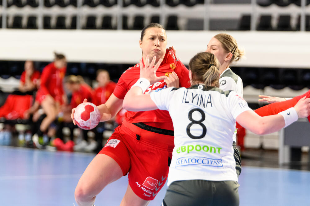 Lavice slavile na debiju Bojane Popović