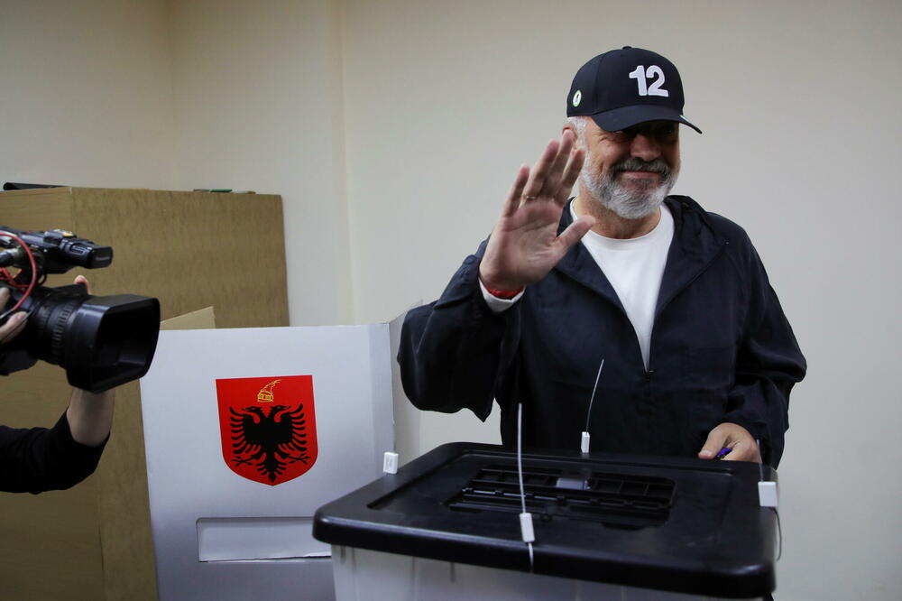 Prvi rezultati izbora: Rama tijesno do pobjede