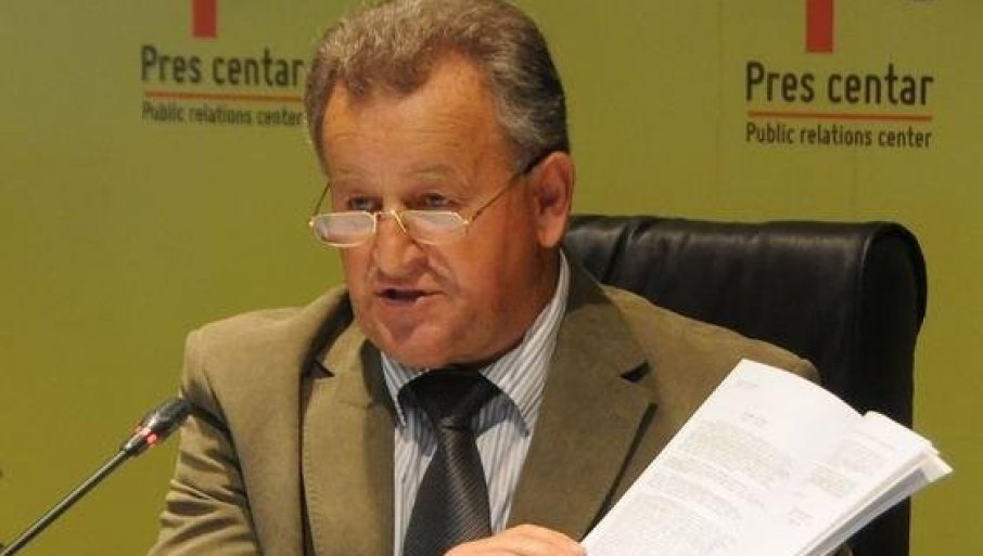 Nikolić: Vlada diskriminiše borce i nastavlja sa praksom bivše vlasti
