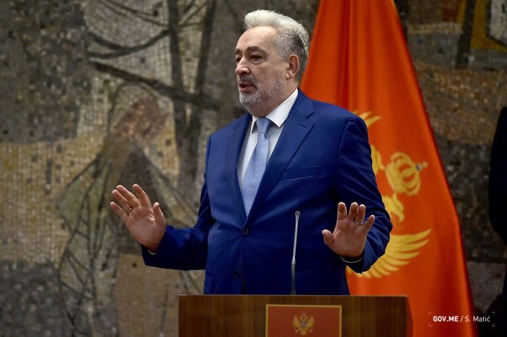 BORBA saznaje: Krivokapić danas sa liderima većine, traži podršku za smjenu Leposavića!