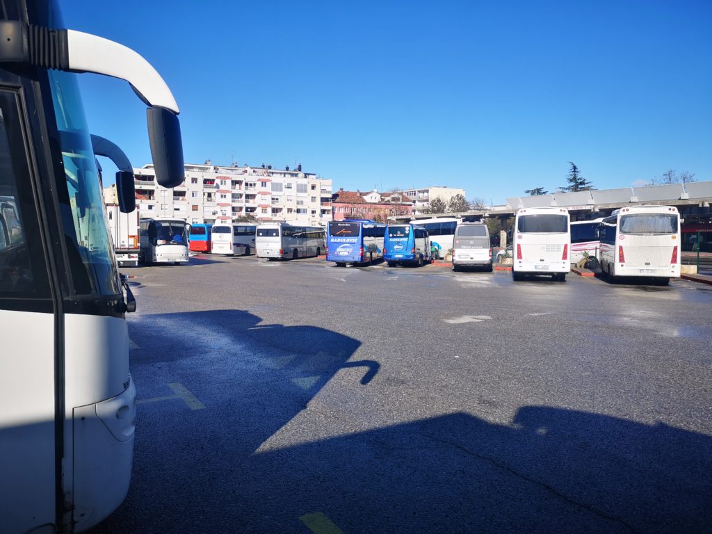 Bez novih protestnih vožnji autoprevoznika, dogovorena isplata pomoći