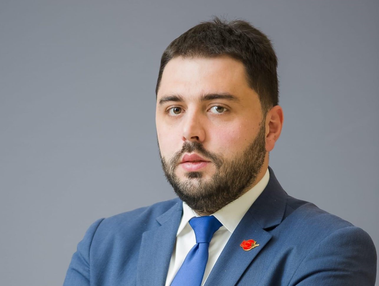 Martinović: Ni Veljović, ni DPS bilbord jurišnici neće srušiti temelje države