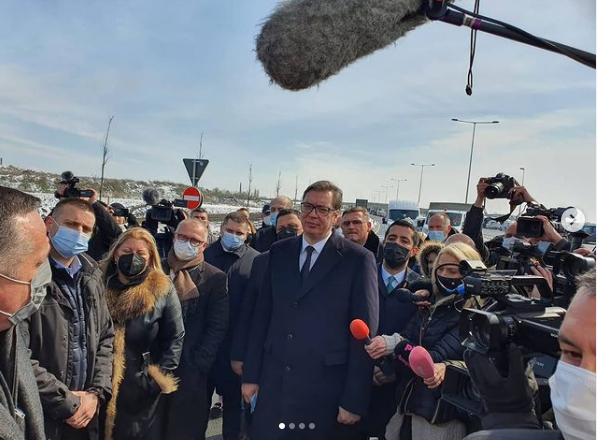 Vučić otvorio petlju u Batajnici: Predsednik Srbije najavio nove infrastrukturne projekte