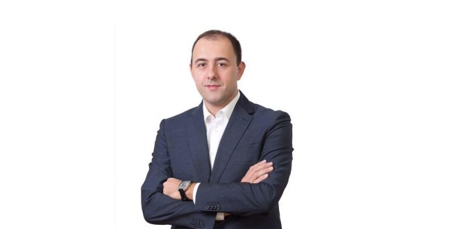 Orlandić bez otpremnine od 54 hiljada evra zbog lošeg upravljanja Aerodromima