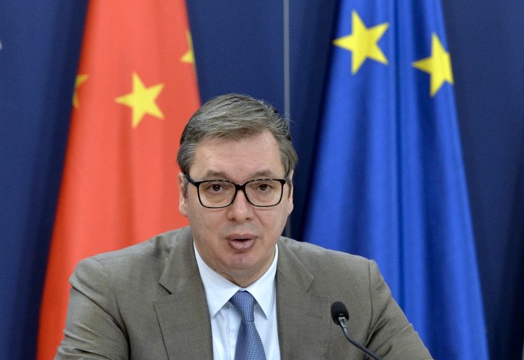Vučić o Abazovićevom zahtjevu da EU vrati kineski kredit: Kinezi vam dali pare i uradili put, a vi ih optužujete da tako koriste svoj uticaj