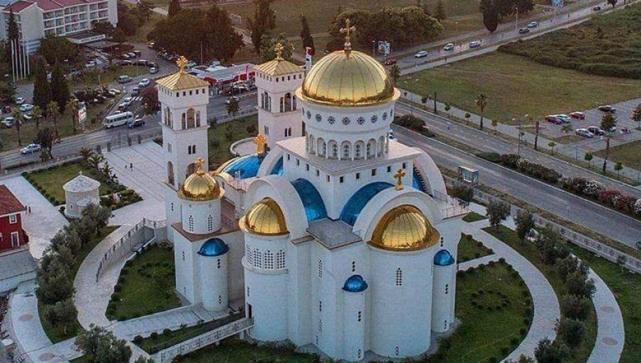 BORBA saznaje: Obijen Hram u Baru, odnesen novac!