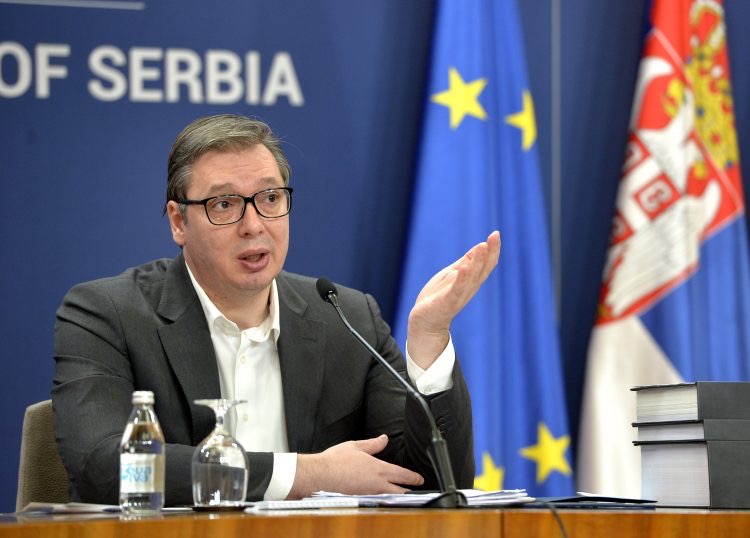 Vučić iz Praga: Vojnici Radoja Zvicera su klali i djecu!