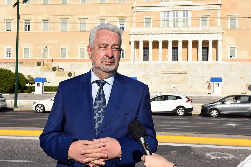 Kontradiktorni Krivokapić: Smjenjuje Leposavića sa DPS-om zbog Srebrenice, a sad tvrdi da se Crna Gora neće baviti prošlošću!