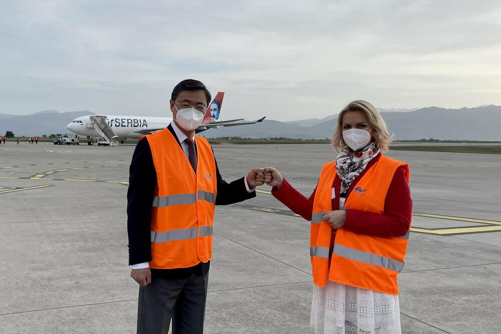 Sinofarm vakcine: Jutros stigao kontigent od 200.000 doza